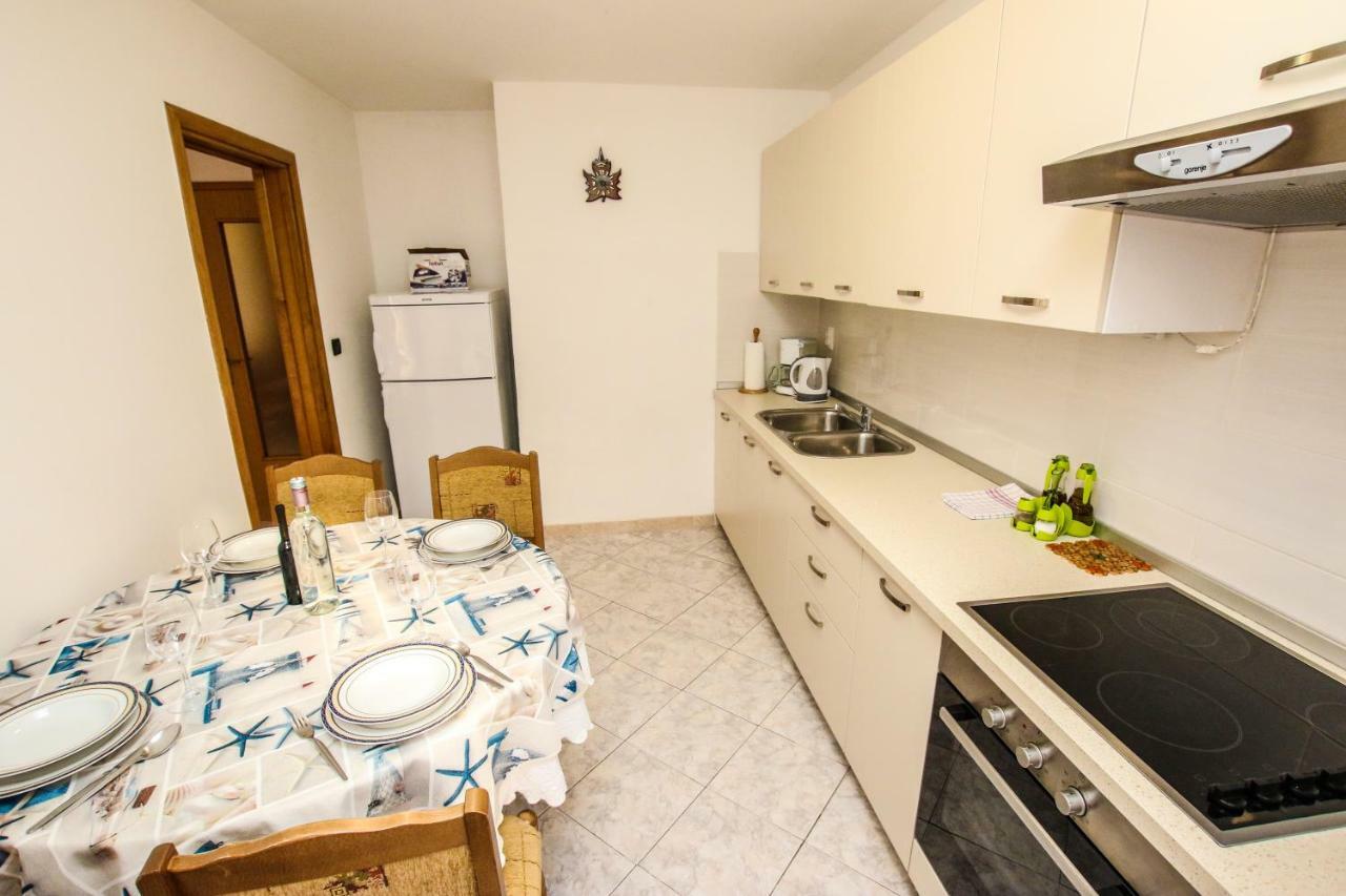 Carolina 4 Seasons Apartment Пореч Екстериор снимка